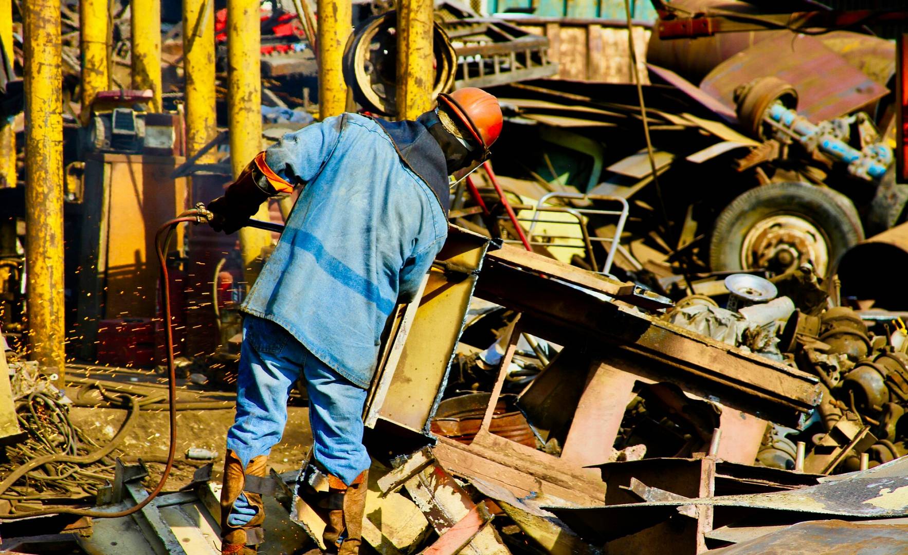 De ce este importantă verificarea regulată pentru siguranța mașinilor de construcții?